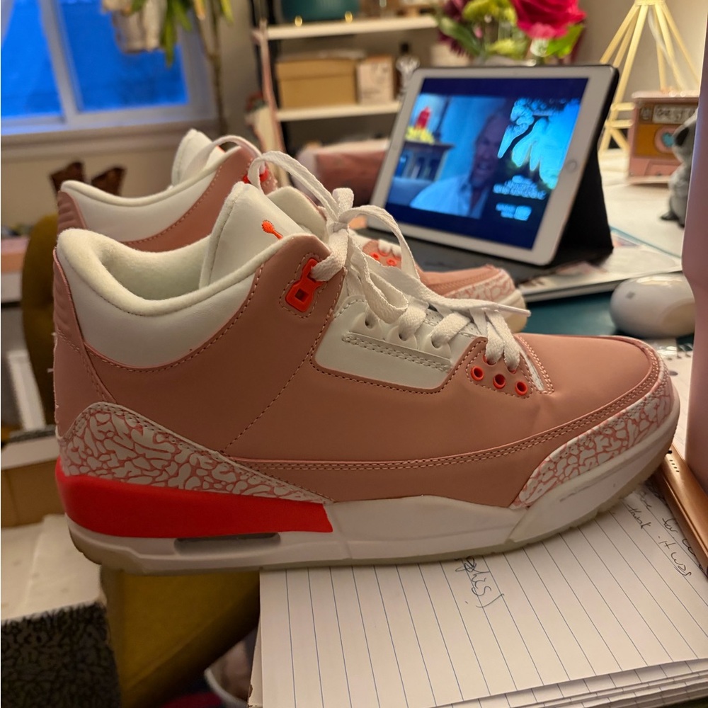 Women’s Jordan 3 Retro in Rust Pink. Women’s size 10/ Men’s 8 EU 41 - Picture 6 of 10